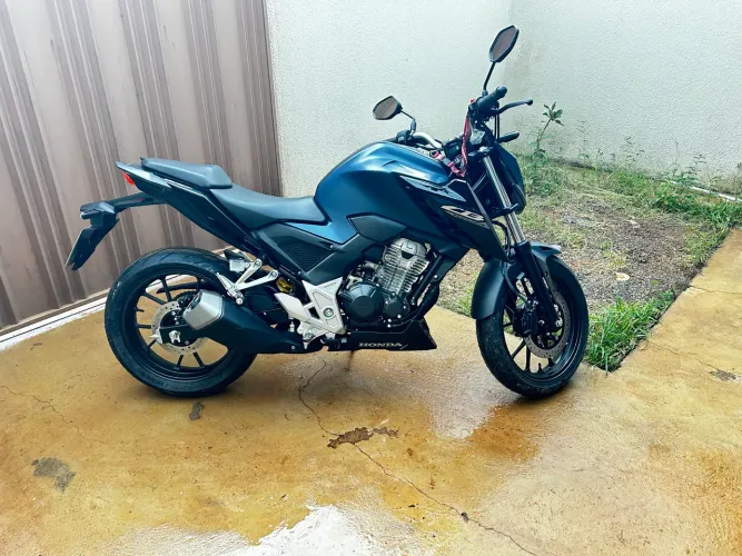 Honda CB300