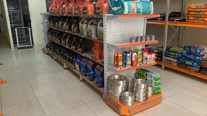? PRATELEIRA À VENDA!