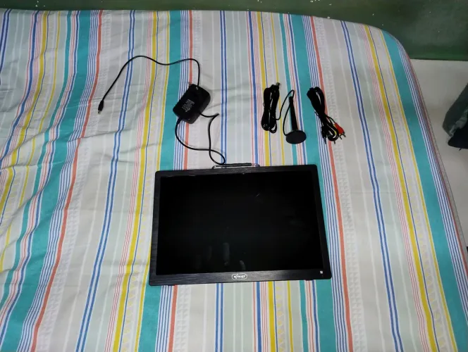 Tv Portatil knup de 14 polegadas
