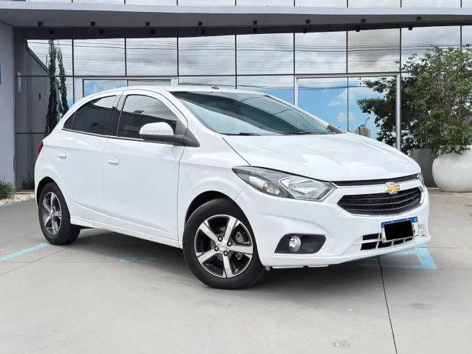 Chevrolet Onix Hatch LTZ 1.4 8V Flex Aut. 4P 2019