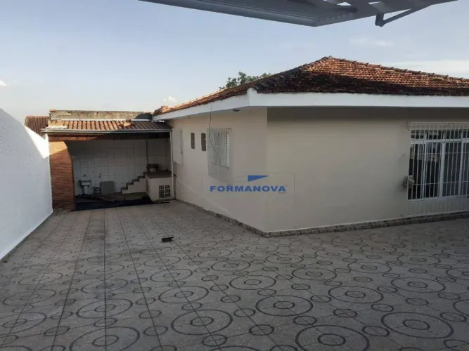 Casa com 3 quartos sendo 2 suítes, disponível para LOCAÇÃO no Atalaia em Cotia / SP