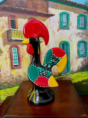 ESCULTURA GALO DE BARCELOS CERÂMICA.24cm. PORTUGAL POLICROMADA
