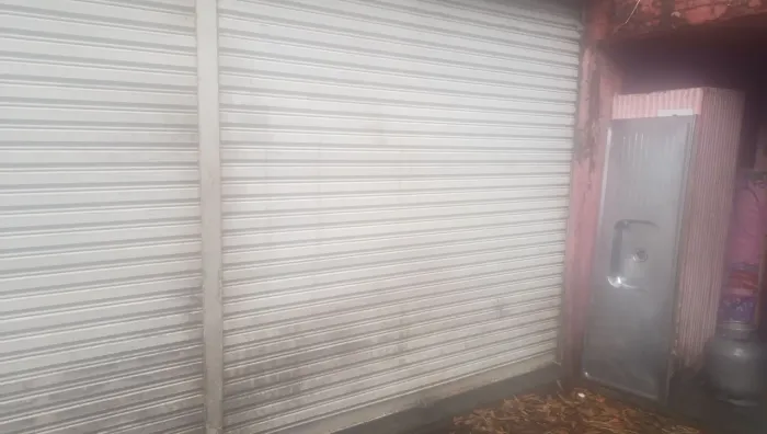 Porta de aço de enrolar 3 portas 2,70 alt x 2,50 lar