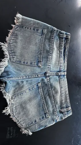 Short Jeans Farm 38 - Design Exclusivo - Conservado