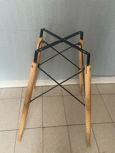Pé para mesa Eiffel