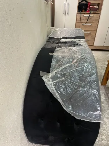 Olá estou vendendo essa maca nova,nunca usada motivo destisti dos cursos.