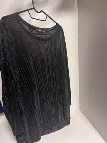 blusa canelada cor preta
