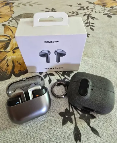 Galaxy Buds 4 + Caser