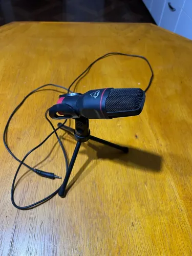 Microfone de mesa