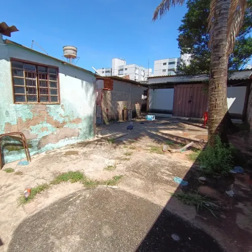 4 Casas Em Um Lote No Setor Parque Flamboyant Em Goiania