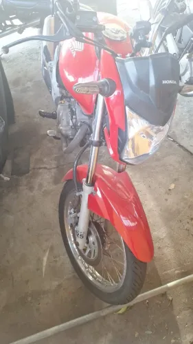 Honda Titan EX 150cc - em bom estado / poucas avarias
