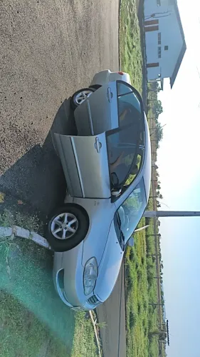 Toyota Corolla XLI 1.6 16V 110cv Mec. 2005