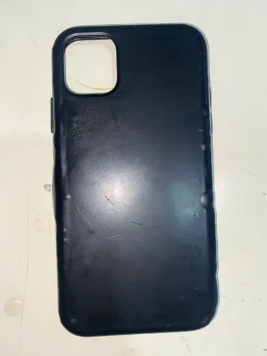 Capinha iPhone 11 preto liso