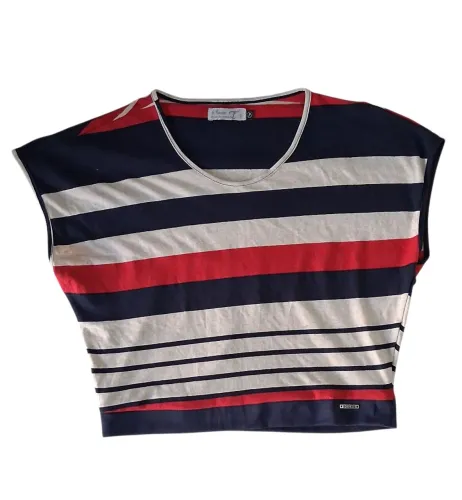 Blusa cropped listrado