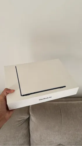 MacBook Air M5 16GB RAM 512GB SSD