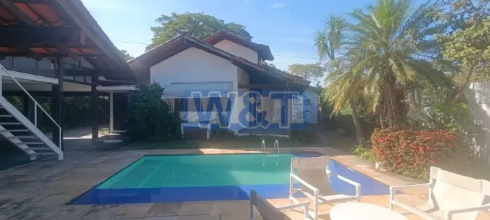 CASA COM PISCINA 3 QUARTOS ITAIPU