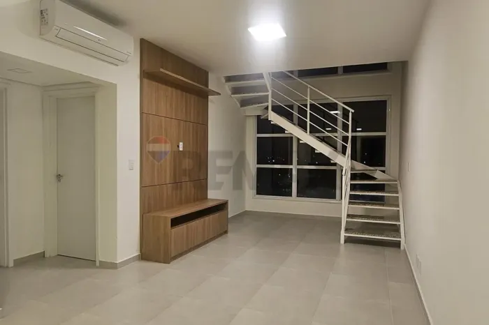 Apartamento duplex 2 Quartos / 1 suíte para Locação