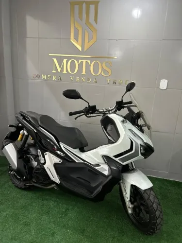 HONDA ADV 150