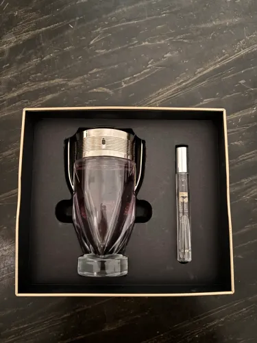 Coffret Rabanne Invictus Edt 200ml + travel size 10ml