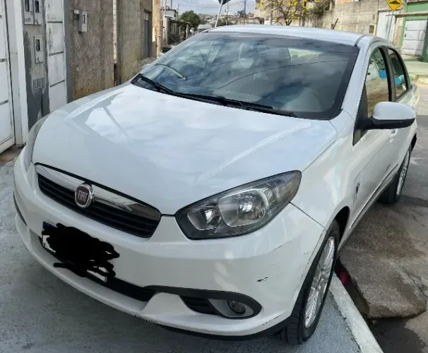 Fiat Grand Siena Essence Italia 1.6 Flex 16V 2015