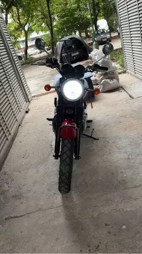 Triumph T100 Bonneville