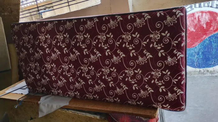 Cama box nova de loja