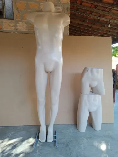 MANEQUINS MASCULINOS