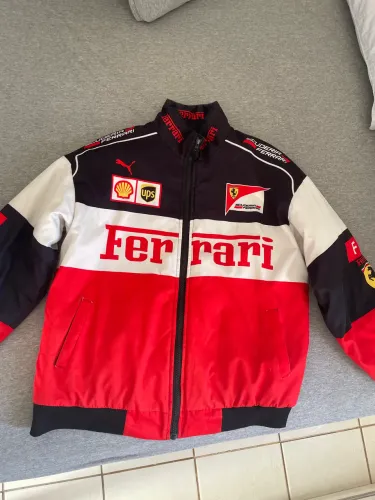 Casaco Ferrari