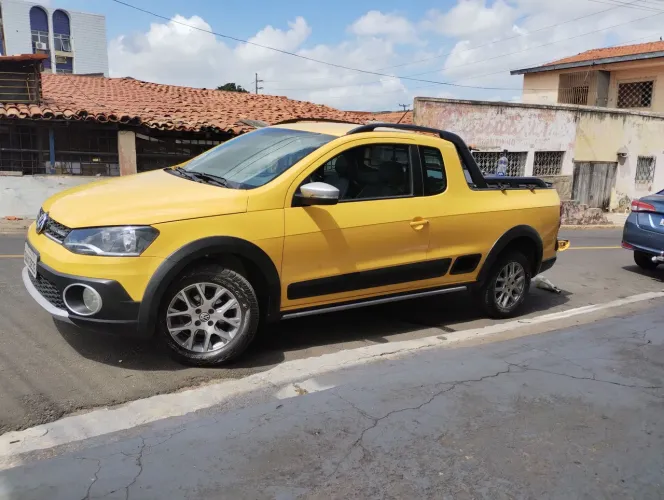 Volkswagen Saveiro Cross 1.6 MI Total Flex 8V CE 2014