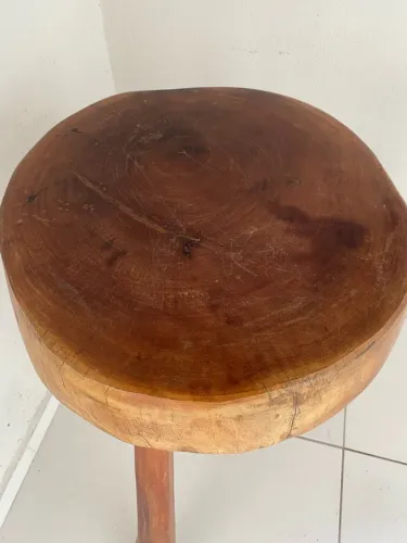 Vendo mesa madeira maciça