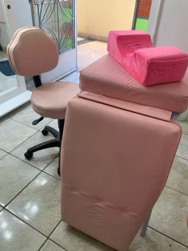 Kit maca, mocho, escada, cadeira e travesseiro