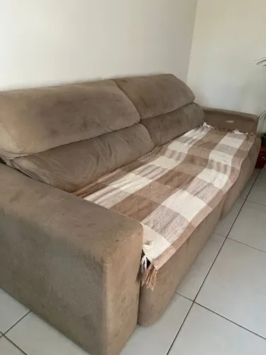 Sofá Retrátil Usado - 2,40m x 1,10m 