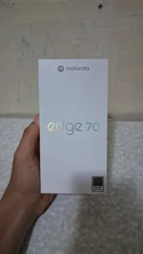 Motorola Edge 70 256gb/ 8gb + ram boost de 16gb, LACRADO!!