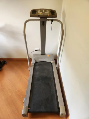 Esteira Elétrica Athletic Residencial - Ótimo Estado