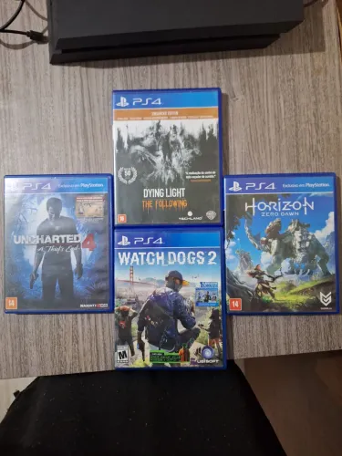 4 Jogos PS4/PS5. Uncharted 4, Dying Light The Following, Watch Dogs 2, Horizon Zero Dawn