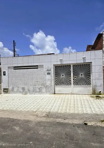 Casa com 3 Quartos (1 Suíte) no Poço - Maceió - AL