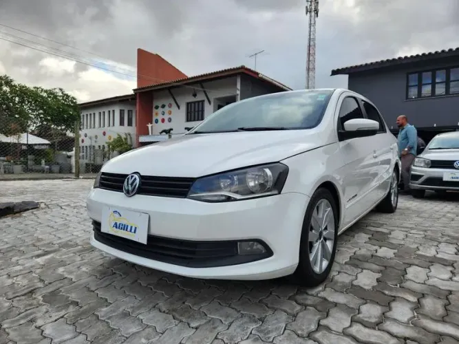 Volkswagen Voyage Comf/highli. 1.6 MI T.flex 8V 4P 2015