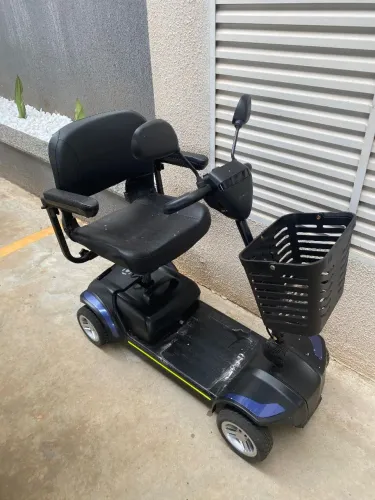 Cadeira Elétrica Scooter 