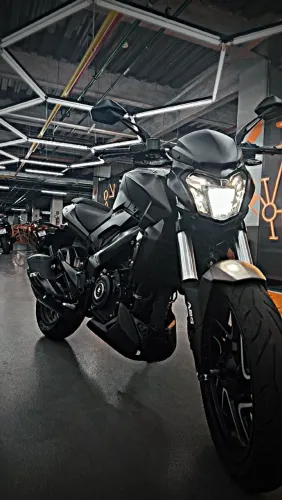 Vendo Dominar 400 7mil km 