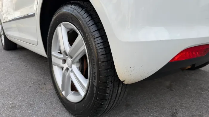 Volkswagen Fox Highline I Motion 1.6 Flex 16V 5P 2015