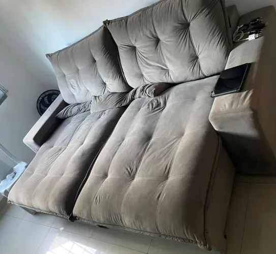 Sofá retrátil