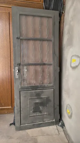 Porta ferro