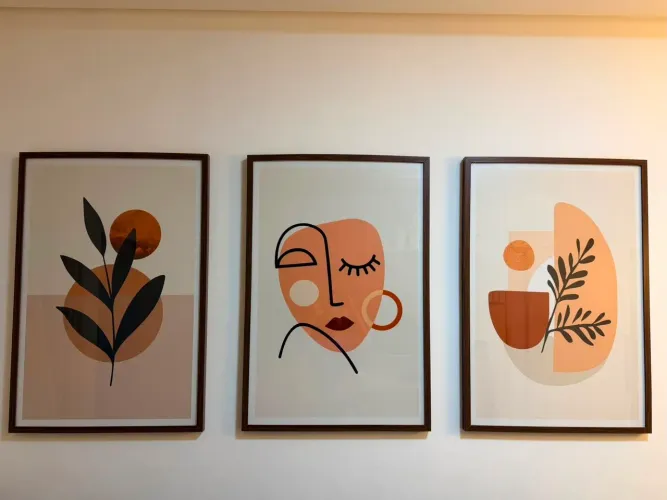 Trio de quadros decorativos abstrato 