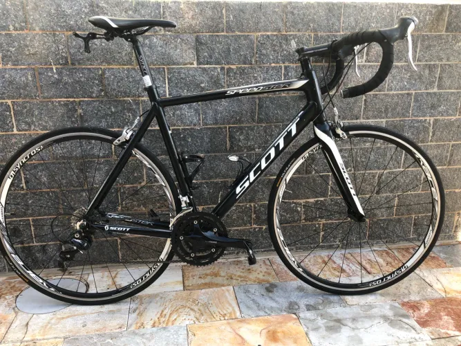 Bicicleta Speed Scott oportunidade 