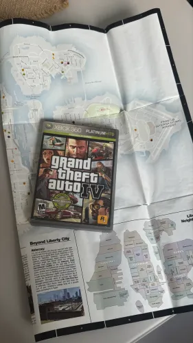 Grand Theft Auto IV (GTA 4)