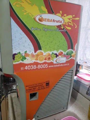 máquina de suco refresqueira !.top aceito ,contra oferta justa a vista...!.