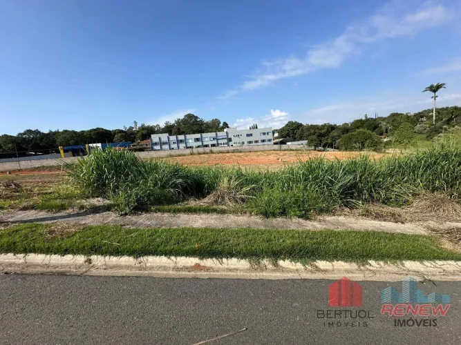 TERRENO A VENDA NO PINHEIRINHO - VINHEDO/SP