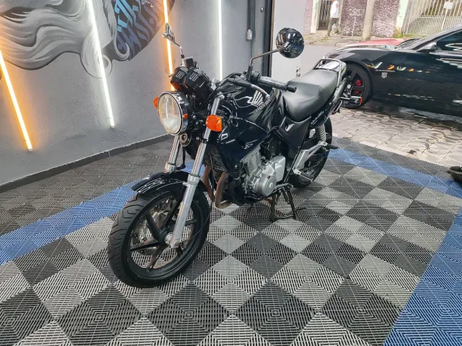 CB 500 Preta