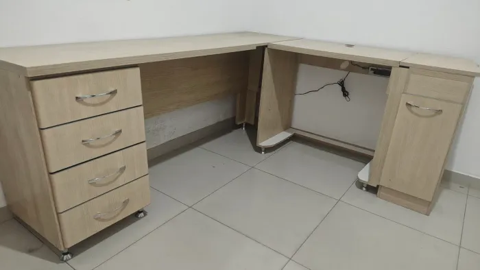 Mesa escritório 
