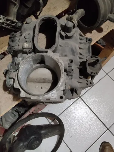 Coletor Admissão Tbi S10 Blazer 4.3 V6 Vortec 1999 (Usado